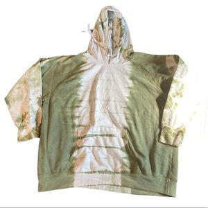 Tie-Dye Hoodie
